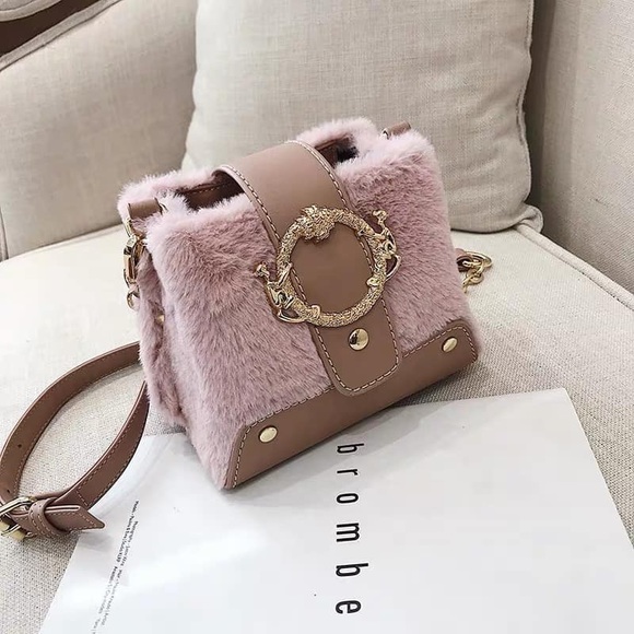 💕🆕 Orleen Wristlet / Mini Tote / Crossbody Bag - Picture 1 of 5